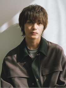 神尾楓珠がGACKTと初共演…建築設計事務所のアシスタント役で「現代の若者っぽさがある人物」＜ブラックトリック＞