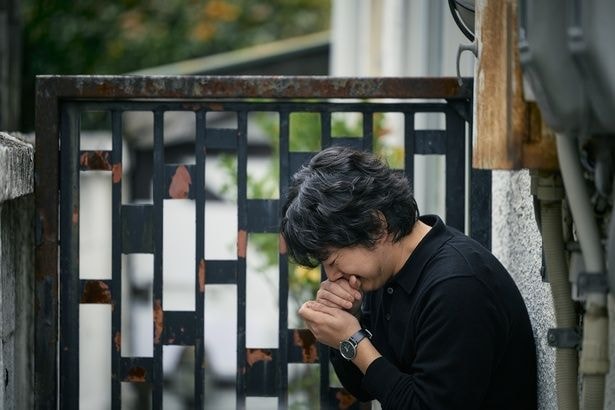 稔(染谷将太)が慟哭する場面も