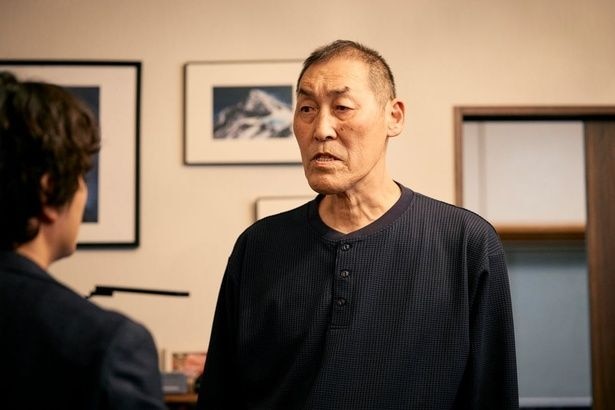 銃の密造をし、もっちゃんに田鎖一家の”処理”を命じた辛島貞夫(長江英和)。だが、今となっては病気で何も覚えていない…