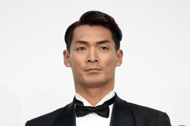 槙野智章、竹内涼真＆柿谷曜一郎＆井桁弘恵らとW杯スタジアムでの集合写真を公開　「メディア組もONE TEAMですね」と反響