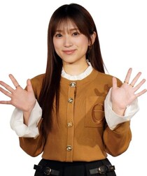 まっすぐ見つめる上目遣いが反則…矢吹奈子、近距離満点の自撮り姿に「バリかわいい」「超絶かわいい」