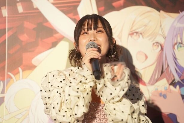 「超かぐや姫！」卒業記念舞台挨拶が開催