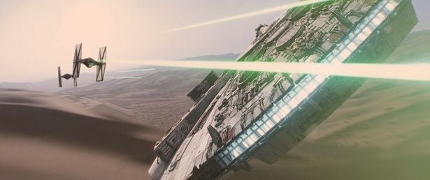 「スター・ウォーズ／フォースの覚醒(エピソード7)」ディズニープラスにて見放題独占配信中