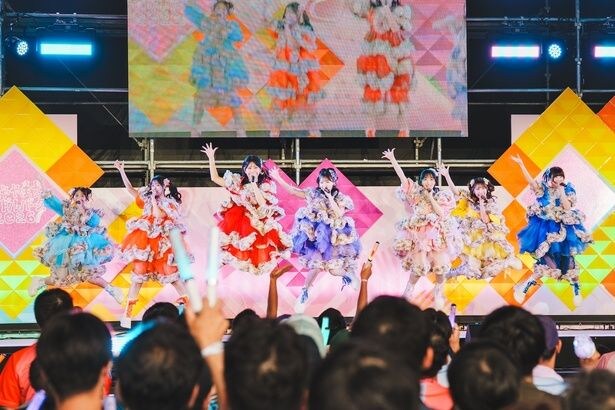 SWEET STEADY/MBSテレビ「ライバルたちがめっちゃ褒めてくる」公開収録より