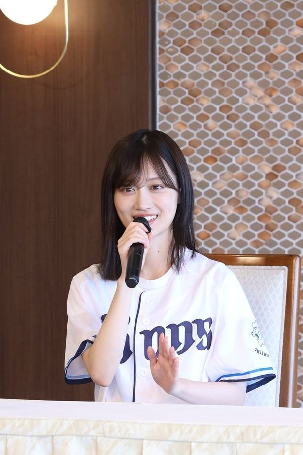 山下美月が主演舞台「成瀬は天下を取りに行く」の取材会に出席