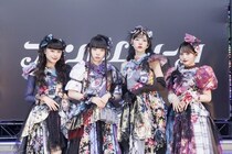 ファントムシータ、約1,000人を前に「ホラークイーン」発売記念イベント　Adoからサプライズ発表も