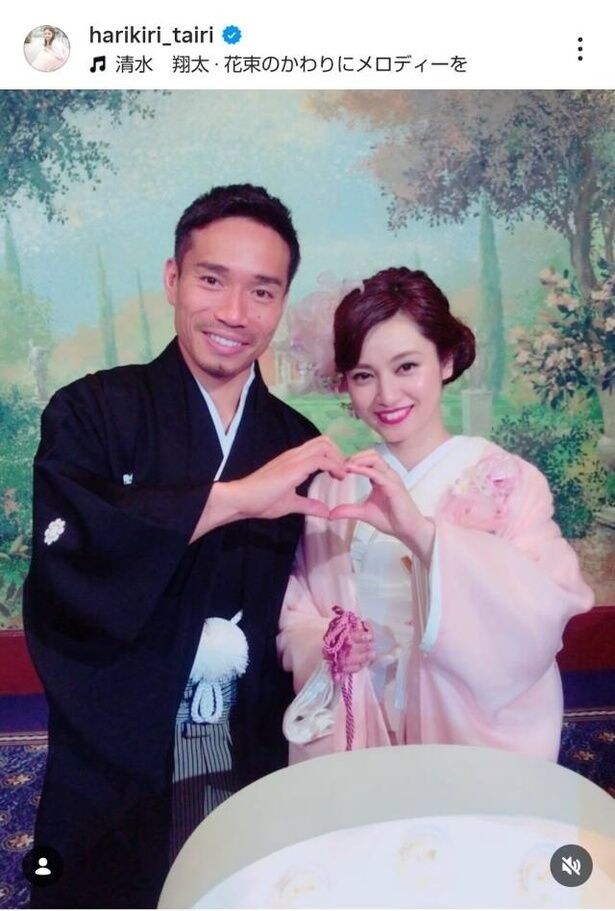 【写真】平愛梨&長友佑都、9年前の結婚式の写真公開