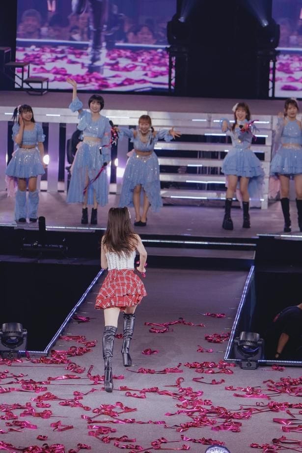 「モーニング娘。'26 コンサートツアー春 - Rays Of Light - Final ~牧野真莉愛 卒業スペシャル~」より