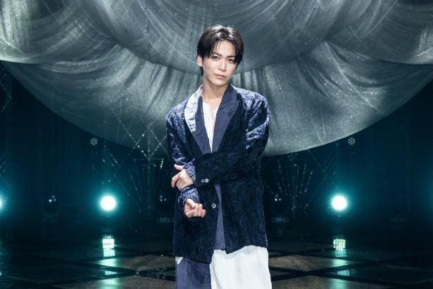 亀梨和也が独立後初出演 ファーストソロアルバムから新曲「WAVE」をテレビ初披露<The Covers>