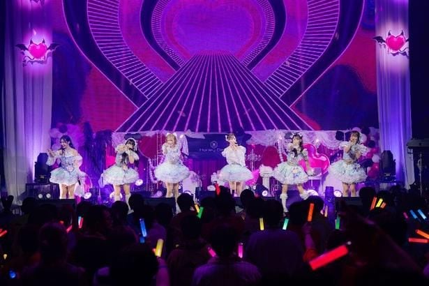 アイドルグループ・HoneyDevilが3周年ワンマンライブを開催
