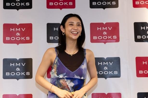 山谷花純「遠距離、現在此。」