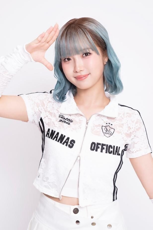 研修生グループで活動していたKAORUが新メンバーとして加入