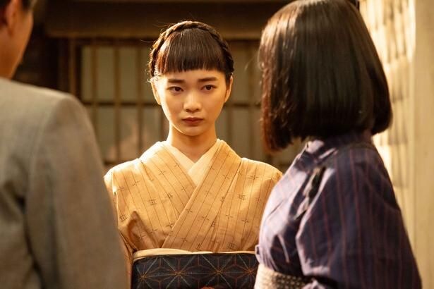 ＜明日の風、薫る＞水野美紀“美津”は、上坂樹里“直美”も一緒に引っ越しすることを提案する