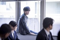刑事・横山裕“磯貝”＆「殺した人数が見える」関水渚“ヒナタ”のバディサスペンスが始まる＜今夜もシリアルキラーと待ち合わせ＞