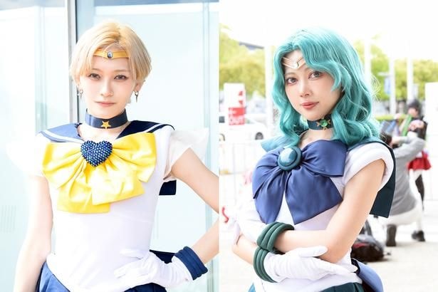 「美少女戦士セーラームーン」セーラーウラヌスに扮したかなでさん(写真左)と、セーラーネプチューンに扮したありかみうさん