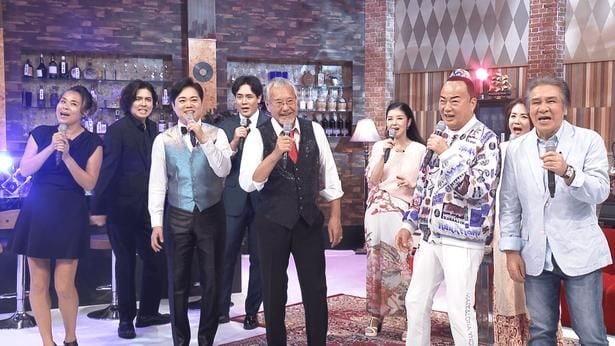 <徳光和夫の名曲にっぽん>マスター・吉幾三のスナックにレジェンド歌手たちが次々と来店 吉や鳥羽一郎の親子共演ステージも