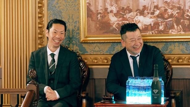 呂布カルマ「人に薦めてる場合ちゃうで！」　1年で180万円使った“キャバクラ大好き”ディレクターの私生活に唖然＜キャベリバ内閣＞