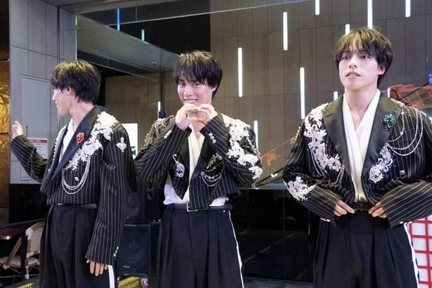 佐藤三兄弟 メジャーデビューシングル「DAISUKI」リリースイベントより