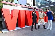 ドラムがMLBオールスターで杉谷拳士と「VIVANT」をPR　新企画「ドラム、アメリカへ行く！」が始動＜VIVANT＞