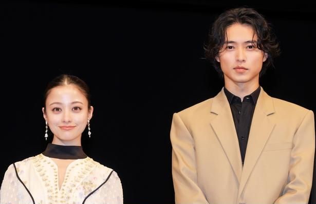 橋本環奈、山崎賢人&吉沢亮の現場での仲良しぶりに「中学生男子みたい」本人も納得「今もだし」