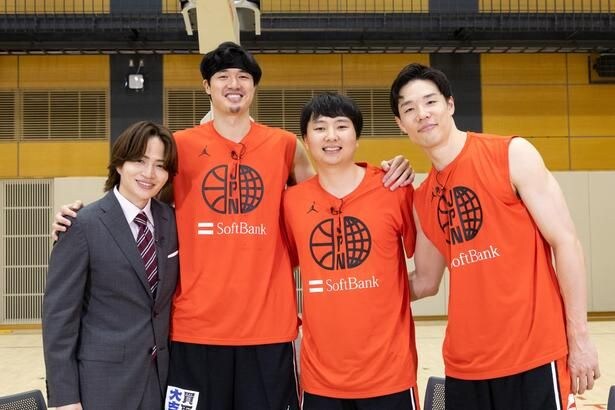 日テレ系バスケスペシャルキャスター・菊池風磨、FIBAワールドカップ出場を目指す日本代表の戦いを見守る