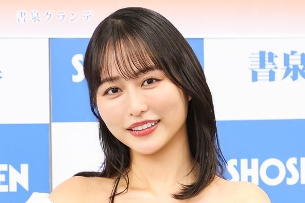 天野ちよが写真集発売記念イベントを開催
