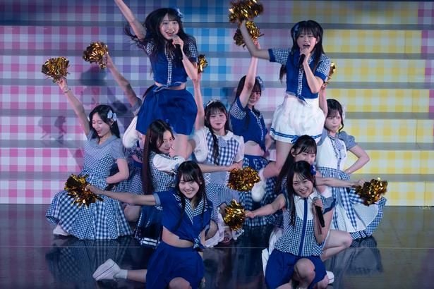 「AKB48 19期生昇格記念LIVE ～次の夏まで、ギンガムチェック～」より