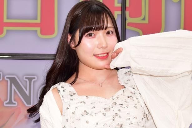 小日向優花がDVD発売記念イベントを開催