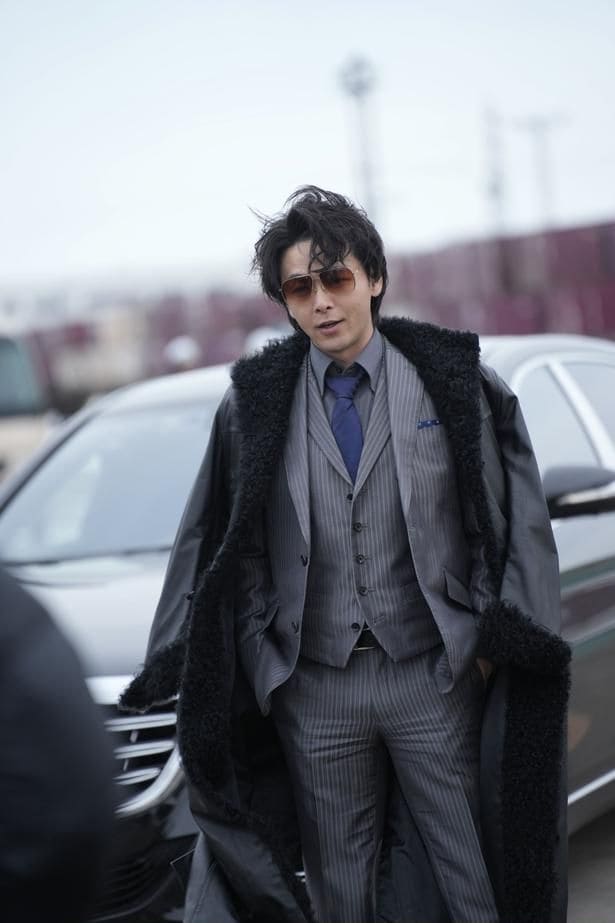 中村倫也は新たな若頭・安達役に決定