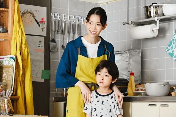 由梨(森川葵)の亡き夫は、正樹に瓜二つ…ただの他人の空似?