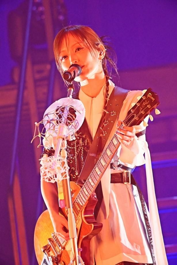 「山本彩 LIVE at 武道館」より