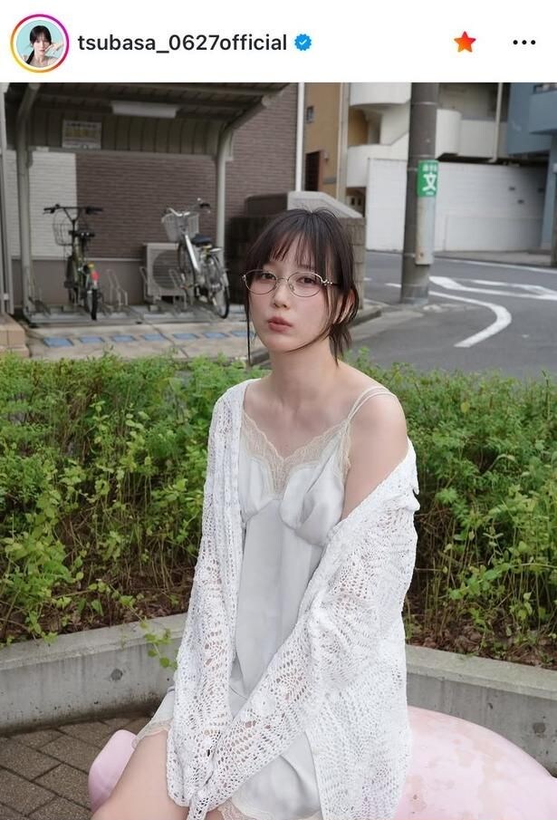 【写真】キャミワンピで魅せる…本田翼、“美デコルテ×美肩”姿