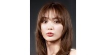 「普段あまり足を出すことはないんだけど」…内田理央、美脚際立つジャケットドレス姿に多数の「いいね！」