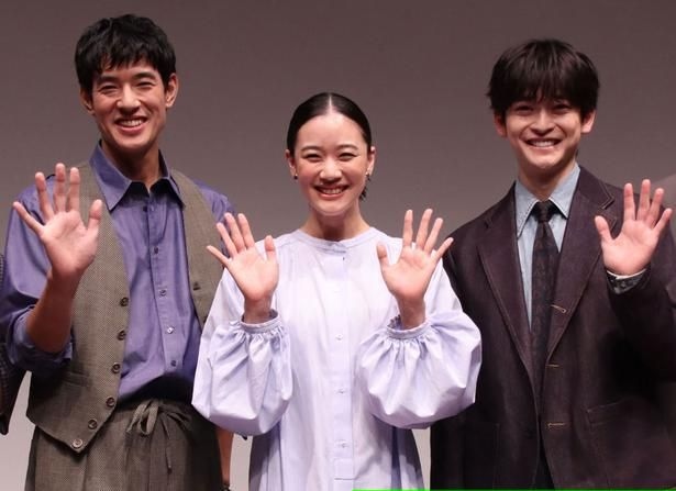 中島歩「Tシャツが乾くまで」イベントで天然炸裂 「腰イテテ・フィルター」発言には高橋文哉「掃除した方がいいですよ」