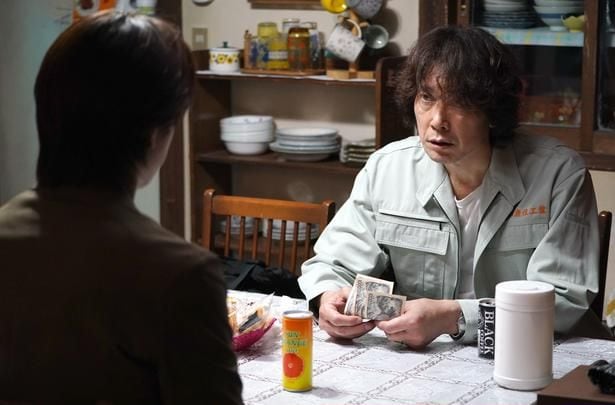 眞澄(佐々木蔵之介)、息子・澄晴(寺西拓人)に養育費を迫る毒親っぷり