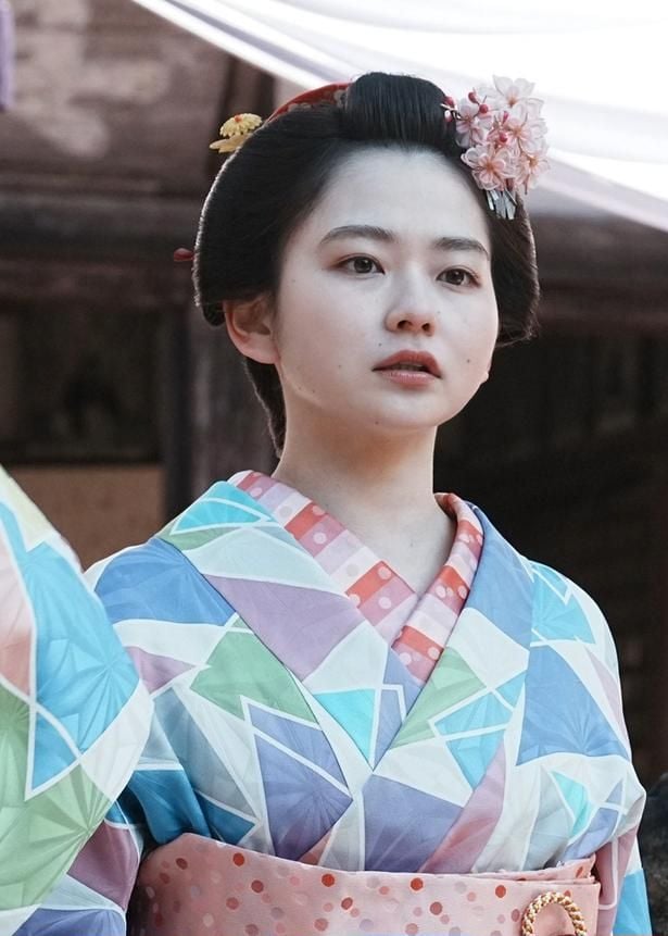 スペシャル時代劇「銭形平次」でつばめ役を務めた山田杏奈