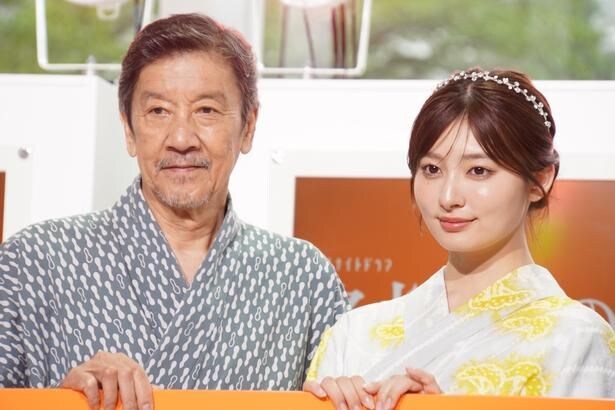 吉川愛、奥田瑛二と“本当の祖父と孫”のような関係に「一瞬でアイスクリームになりました」＜名探偵のままでいて＞