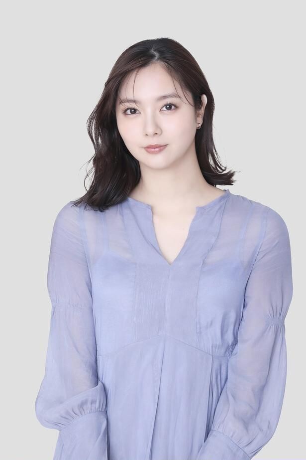 ライオンズの“勝利の女神”新川優愛が7月18日、BS12「楽天VS西武」応援放送に出演「森脇投手に注目しています」
