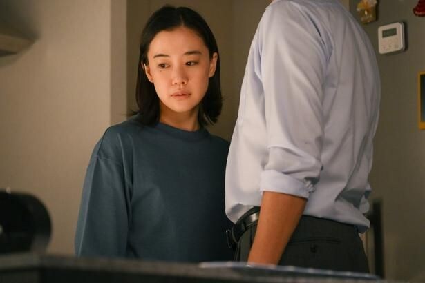 蒼井優“咲子”の喪失感が生む危うさ、視聴者からは「香りの記憶がこんな展開に」の声<Tシャツが乾くまで>