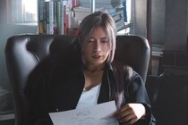 GACKT“浦真鷲”が悪を持って正義を勝ち取る、ダークヒーローの物語が開幕＜ブラックトリック＞