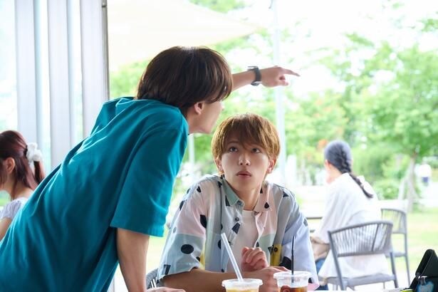 深田竜生“夏輝”、浮所飛貴“蒼汰”との距離の近さに動揺…「キュンキュンした」の声＜夏色の雲が恋と嵐をまきおこす＞