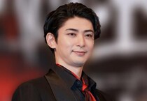 古川雄大、首元に氷のうを当てた自然体な自撮りショットを公開　「ゆんのお顔みてクールダウンできました」の声