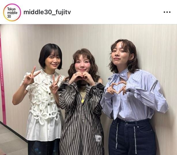  【写真】仲里依紗＆のん＆深川麻衣、“主人公を演じる3人”が並んでそれぞれにポーズ