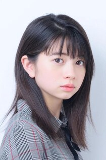 黒の“ワンショルダー”ドレスが大人っぽい…桜田ひより、透き通った美顔に「透明感にうっとり」と反響