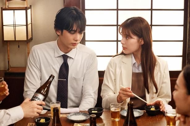 ゆいかれん“彩芽”は元カレ・京典和玖“拓也”と偶然再会する…そんな中、藤林泰也“宮嶋”は泥酔した彩芽を送り届ける<ドライな同期の溺愛癖>