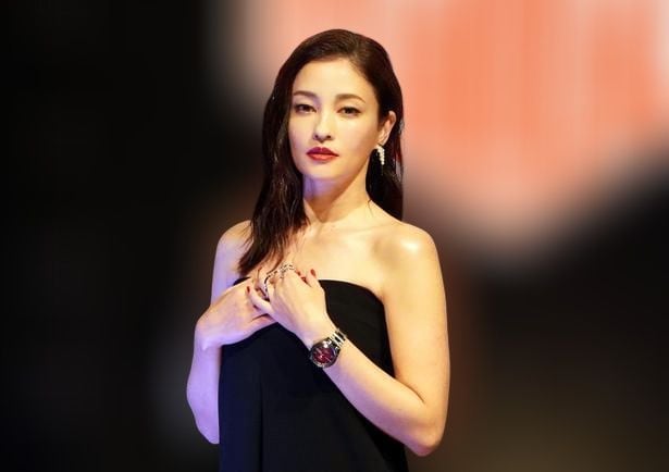 黒木メイサ