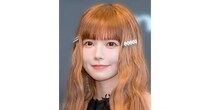 人形のような美貌に釘付け…益若つばさ、モデルの菅野結以と“甘め”ガーリーコーデ姿に「妖精だ」「最高」