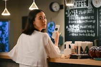 蒼井優“咲子”「充はたぶん帰ってこない」、驚きとかすかな希望のあとの絶望的な直感＜Tシャツが乾くまで＞