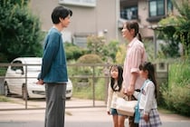 結婚記念日の3ヶ月前、渡邊圭祐“慶太”は見知らぬ薬を見つける…そして、内田理央“莉乃”を疑う中で箭内夢菜“エレナ”に出会う＜夫を殺したはずなのに＞