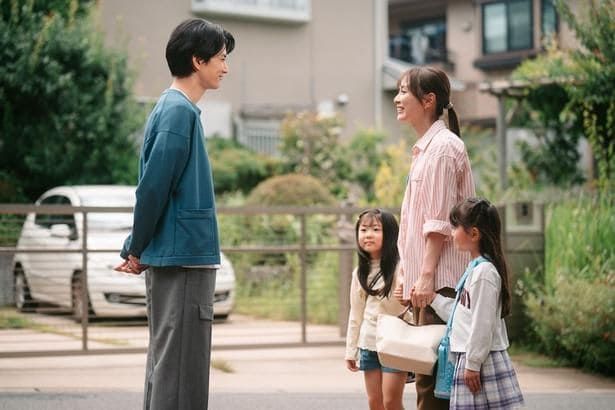 結婚記念日の3ヶ月前、渡邊圭祐“慶太”は見知らぬ薬を見つける…そして、内田理央“莉乃”を疑う中で箭内夢菜“エレナ”に出会う<夫を殺したはずなのに>